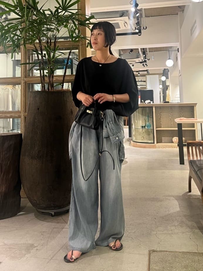 GALLARDAGALANTEのドルマンジャージープルオーバーを使ったコーディネートを紹介します。｜Rakuten Fashion(楽天ファッション／旧楽天ブランドアベニュー)7311300