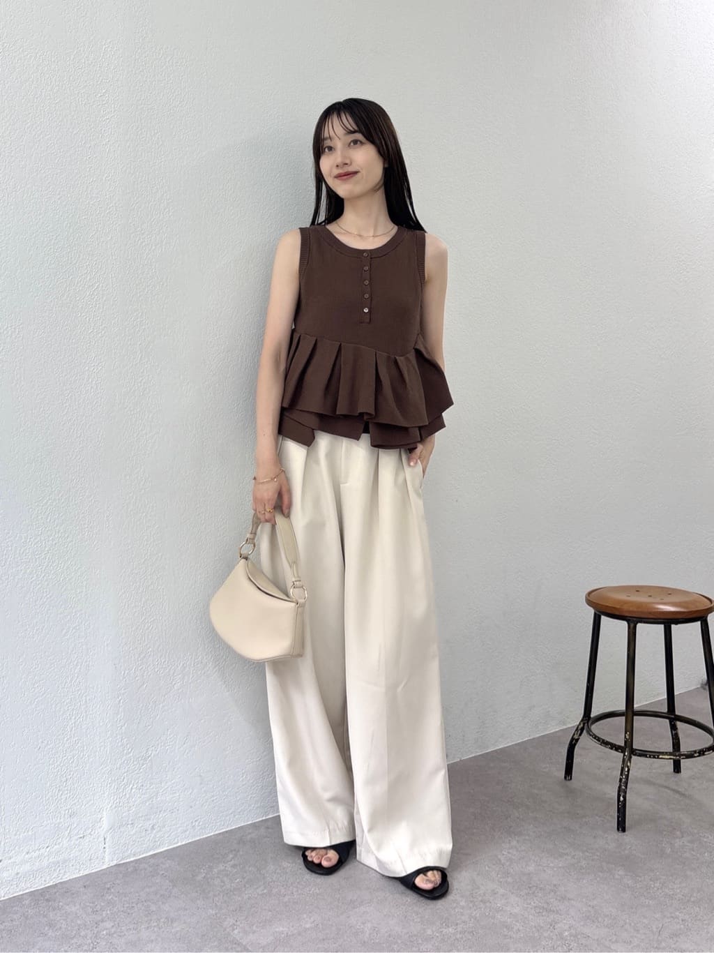 CAPRICIEUX LE'MAGE | アシメペプラムヘンリーニット | Rakuten