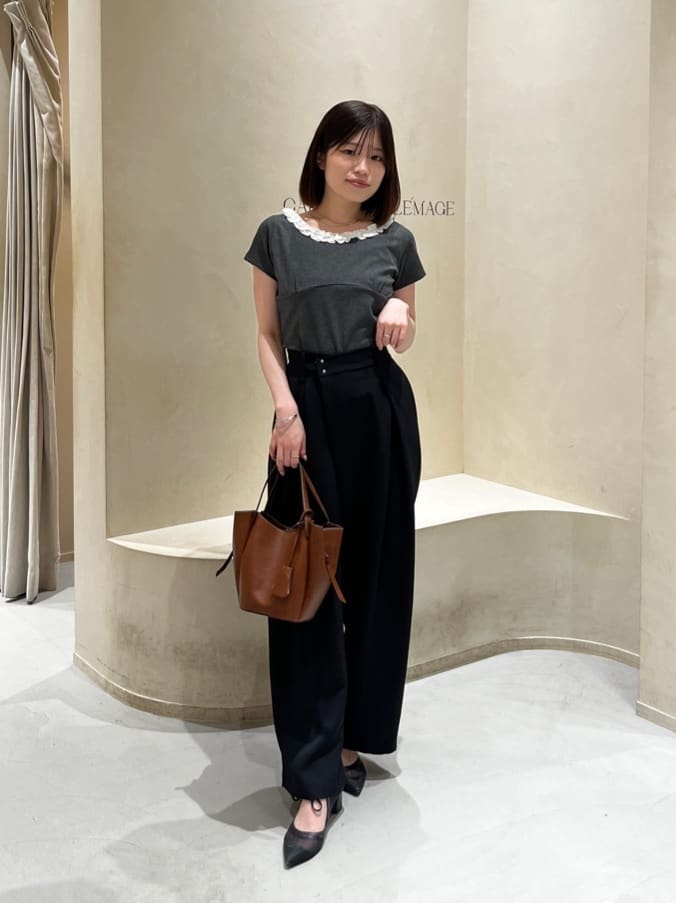 CAPRICIEUX LE'MAGE | フリルネックリブT | Rakuten Fashion(楽天