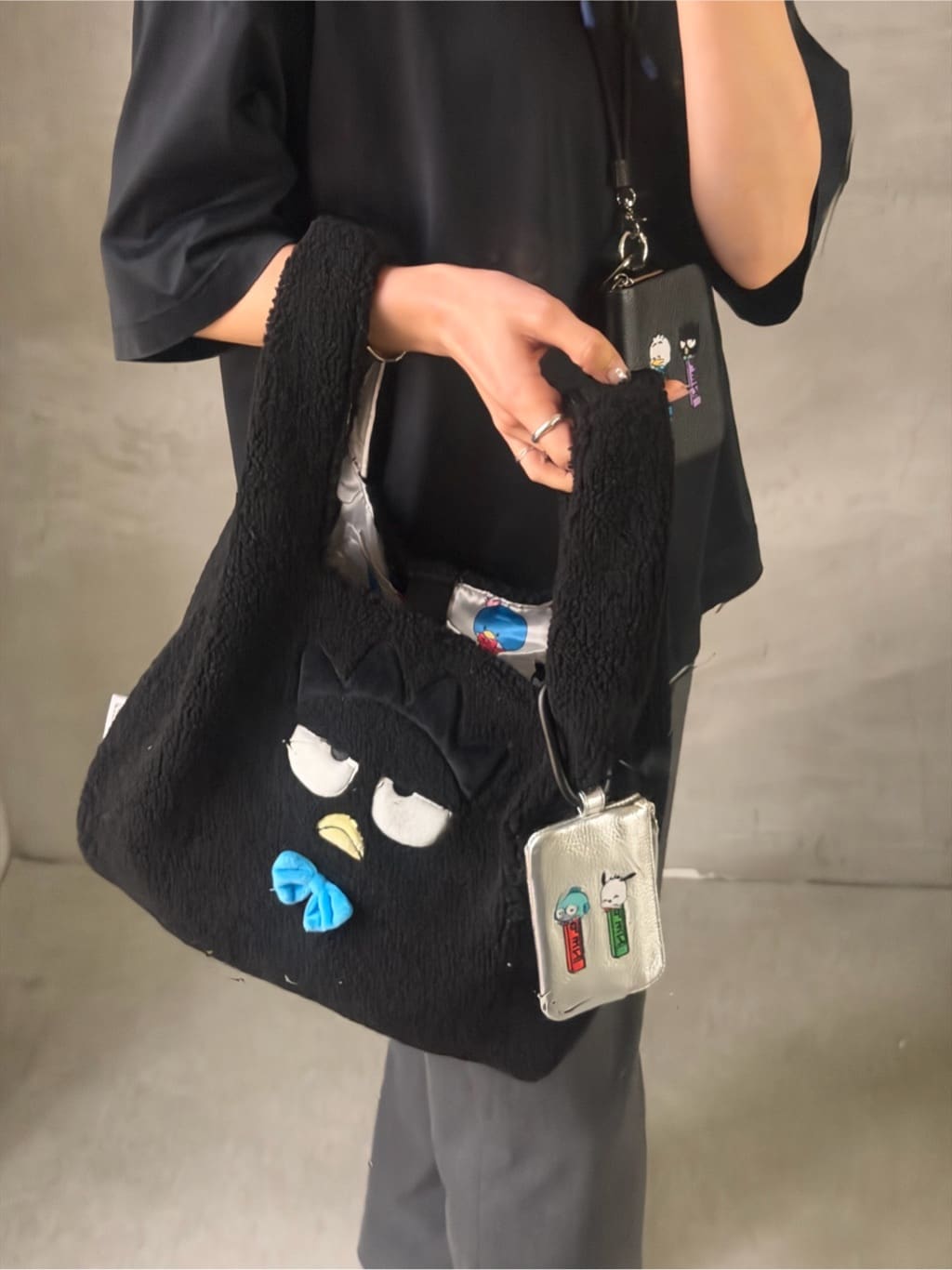 【美品】 ear PAPILLONNER×PEZ ペアレンツバッグ ポーチ付き ear PAPILLONNER | 【はぴだんぶい×PEZ(ペッツ) ×ear】バッグとポーチ