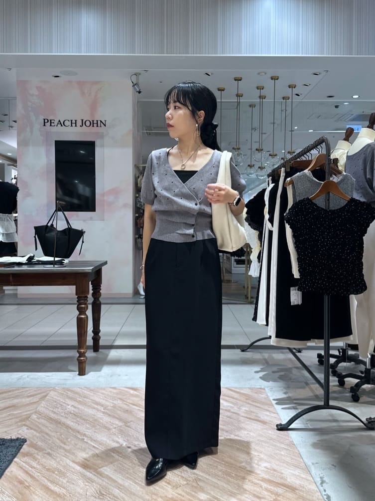 CAPRICIEUX LE'MAGE | ドットフリルボタンニット | Rakuten Fashion