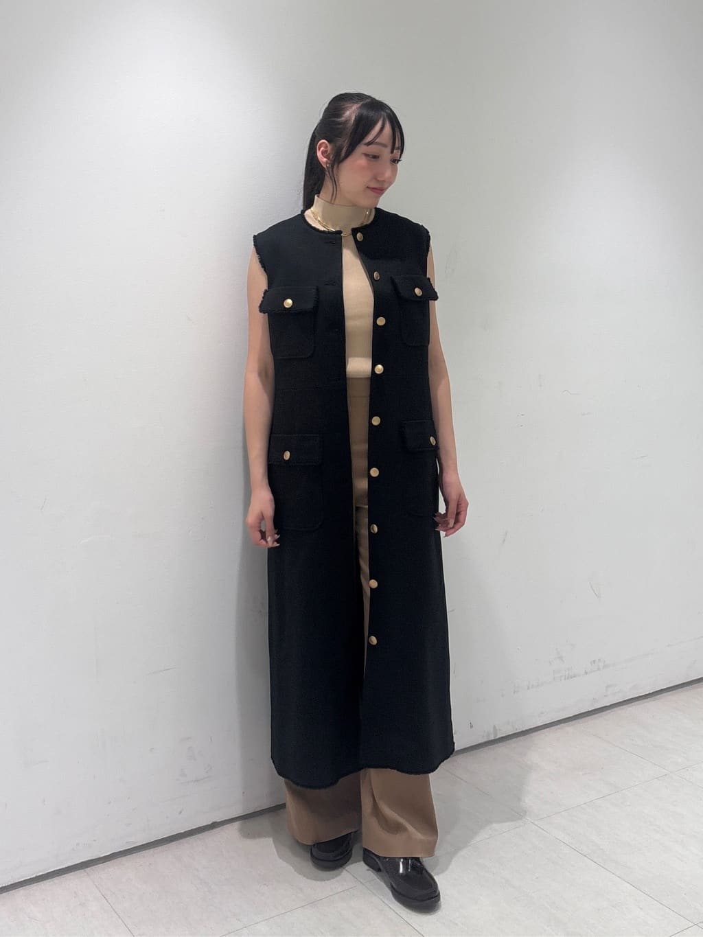 allureville | バック釦ディティールプルオーバー | Rakuten Fashion