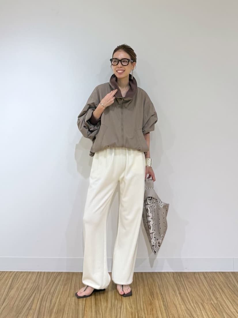 Whim Gazette | 【Hoaw.】ウェッジトングサンダル | Rakuten Fashion
