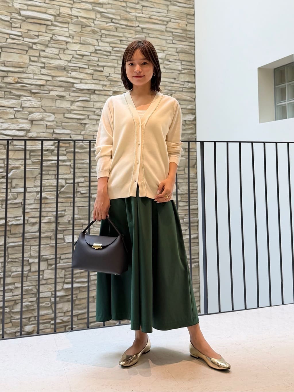 TOMORROWLAND | パールコンビ Vネックカーディガン | Rakuten Fashion