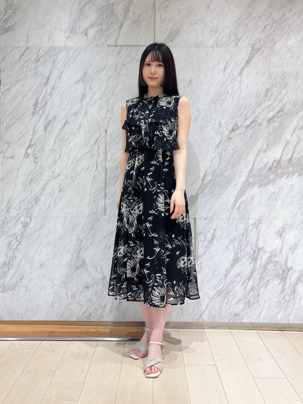 ANAYI | アートマーカーフラワープリントティアードワンピース