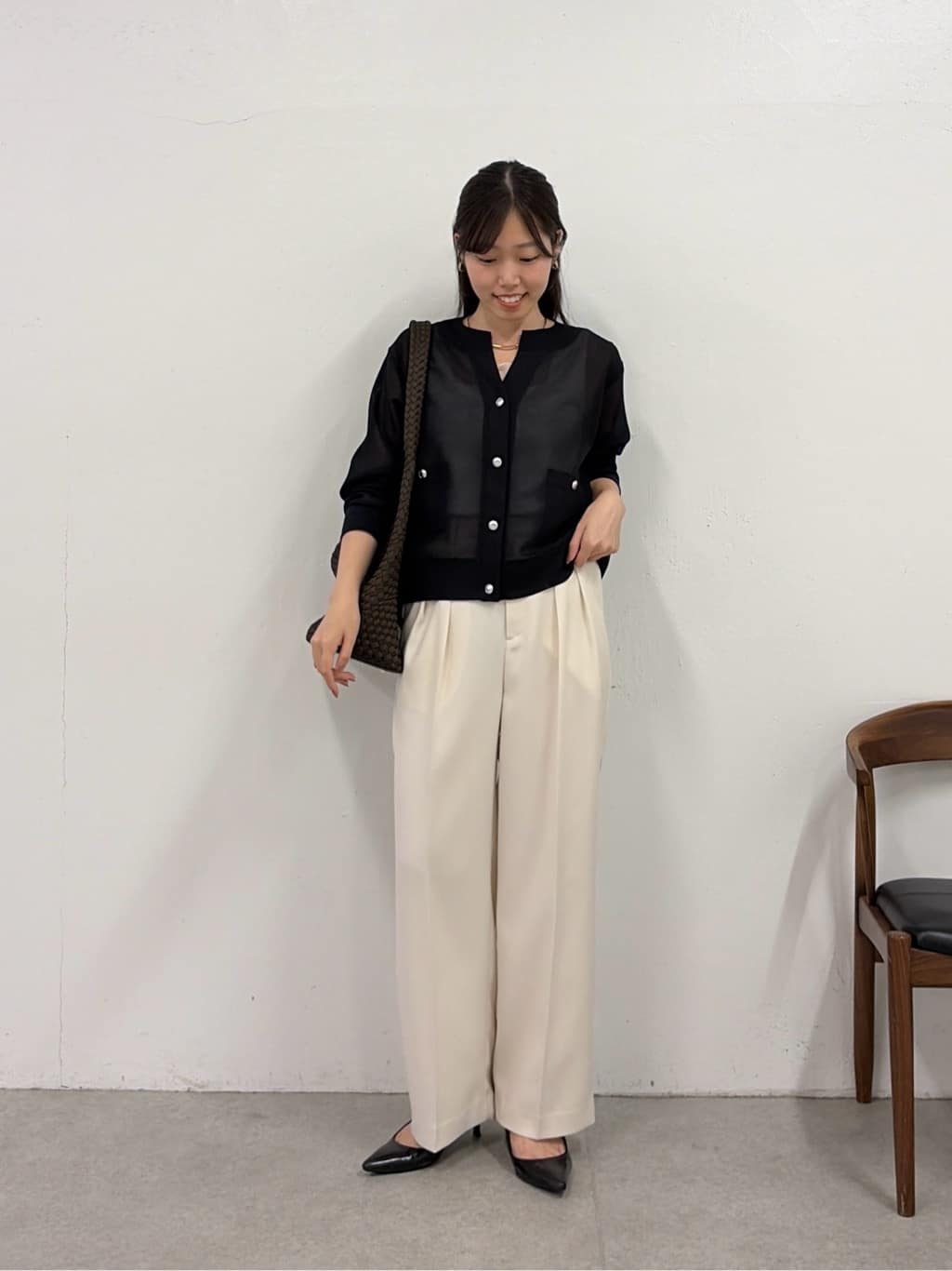 COLLAGE GALLARDAGALANTEの【夏にも着れる長袖/涼しく体型カバー