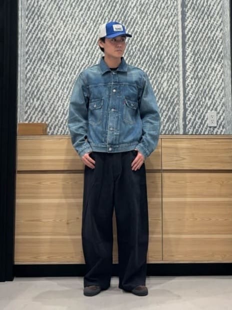 Levi's | BLUETAB(TM) ワイドプリーツ CROP ジーンズ ブラック