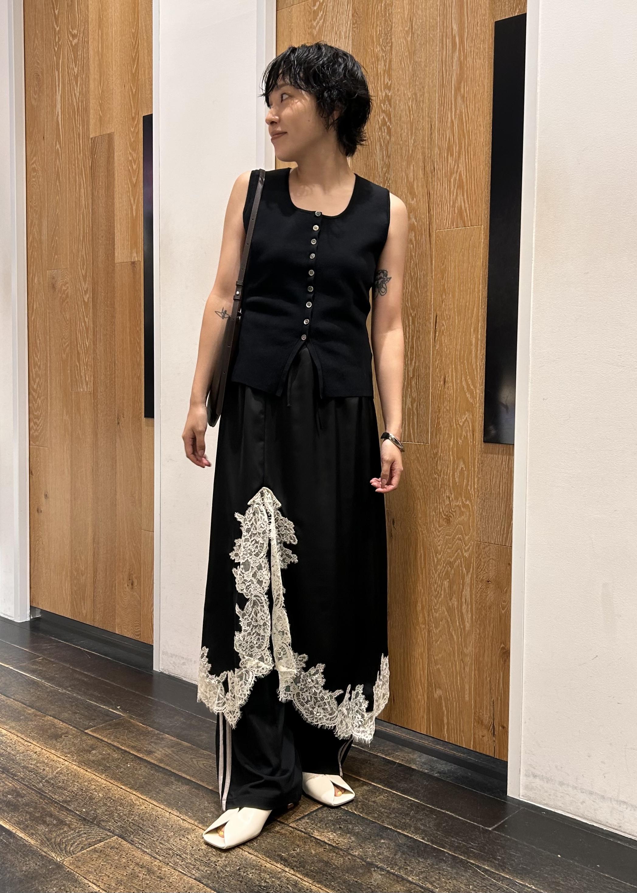 ADAM ET ROPE' | スクエアトゥカーブラインミュール | Rakuten Fashion