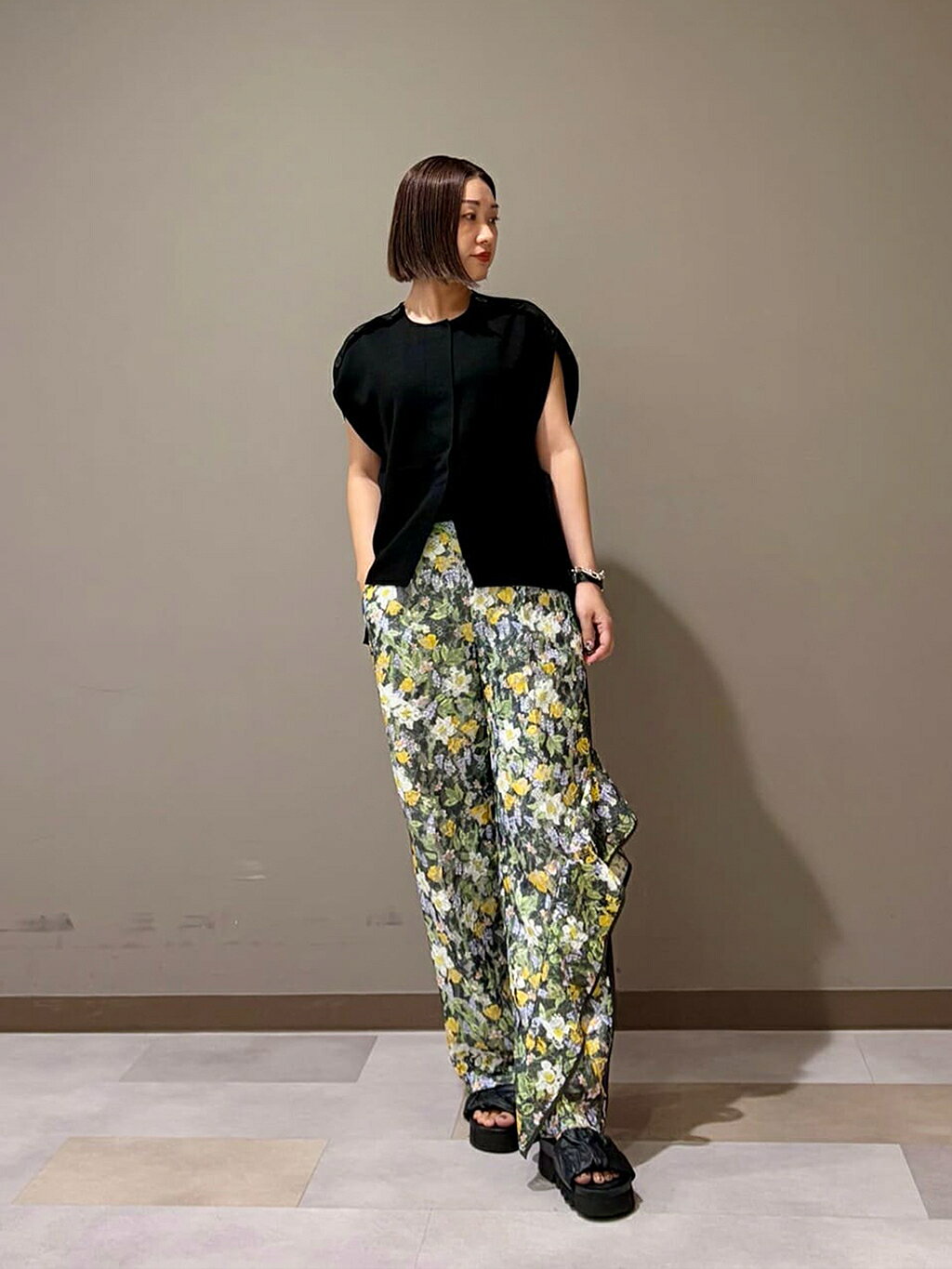 ADORE | ◇ボタニカルプリントレースパンツ | Rakuten Fashion(楽天