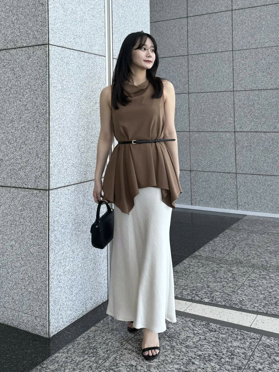 anuans | ドレープネックミディブラウス | Rakuten Fashion(楽天