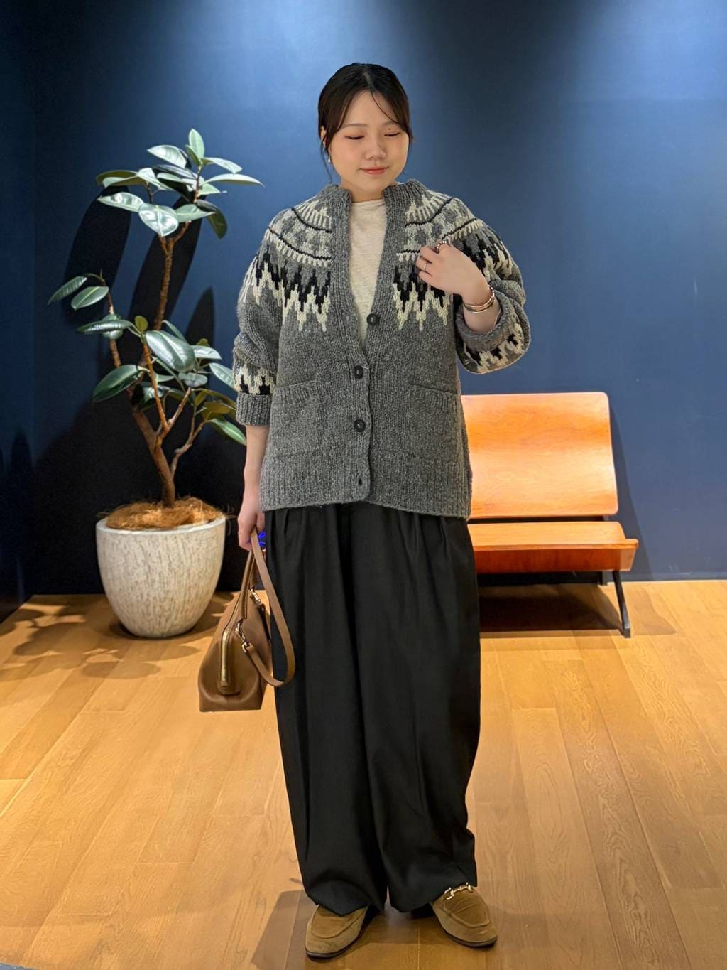 Curensology | シアーリネンロングスリーブTシャツ | Rakuten Fashion