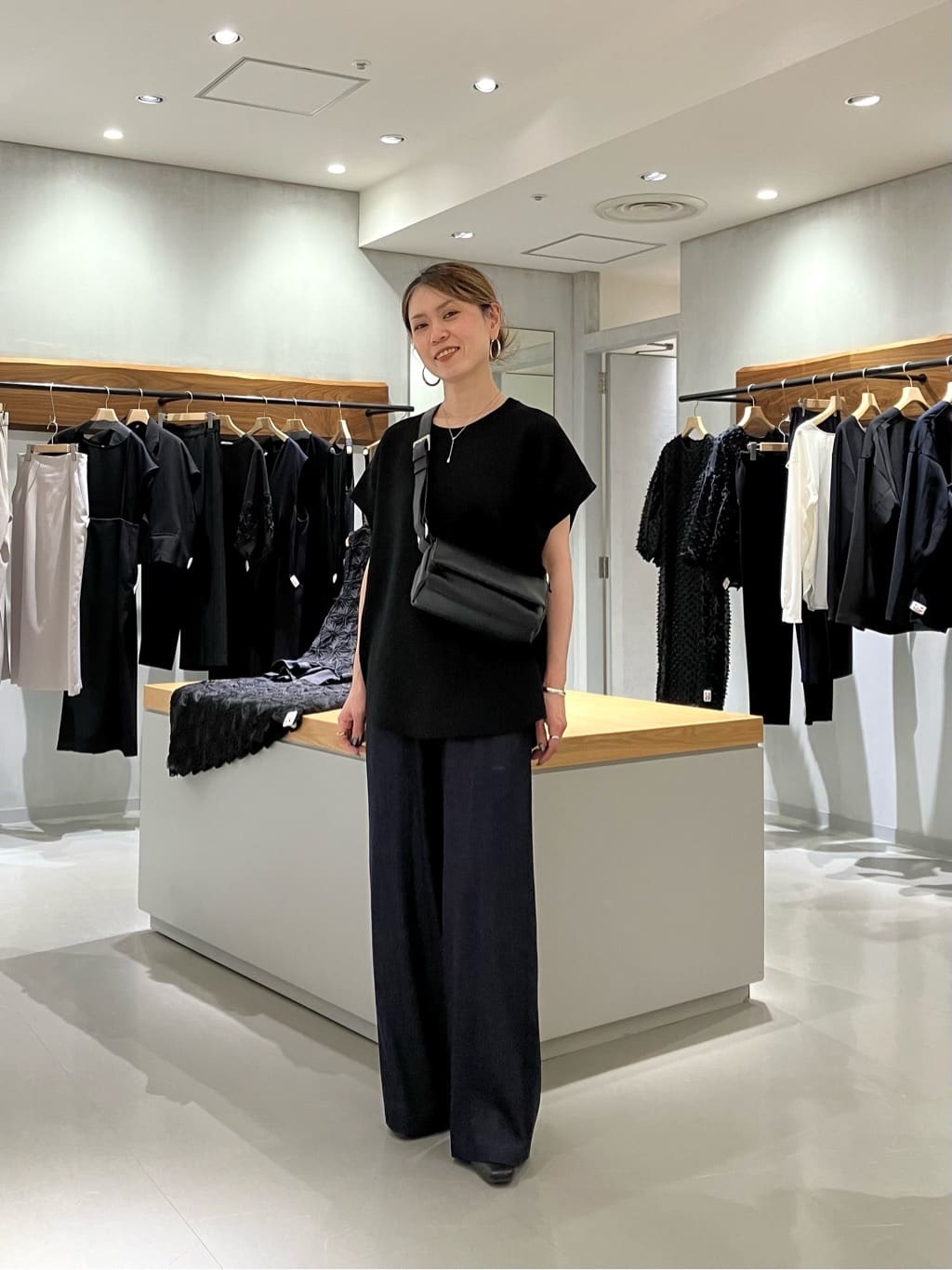BEARDSLEY | ゆったりニットプルオーバー | Rakuten Fashion(楽天