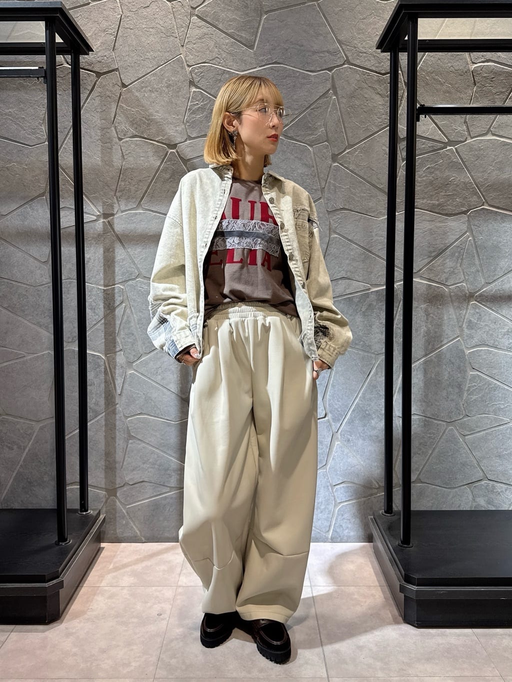 Vin | フェイクレザーカーヴィーパンツ | Rakuten Fashion(楽天