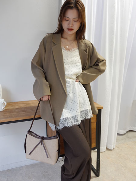 423♥B♥顕様order♥ショルダーバッグ＊Mサイズ＊ハンドメイド CORNERS | フェイクレザーショルダーバッグ | Rakuten Fashion(楽天