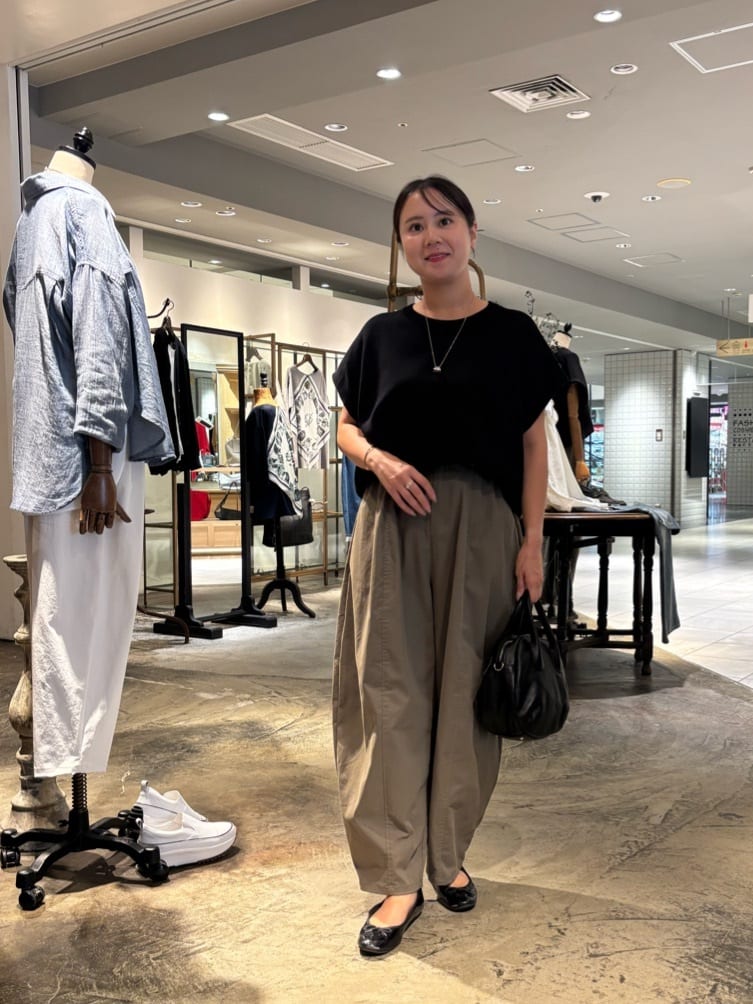 BEARDSLEY | ゆったりニットプルオーバー | Rakuten Fashion(楽天