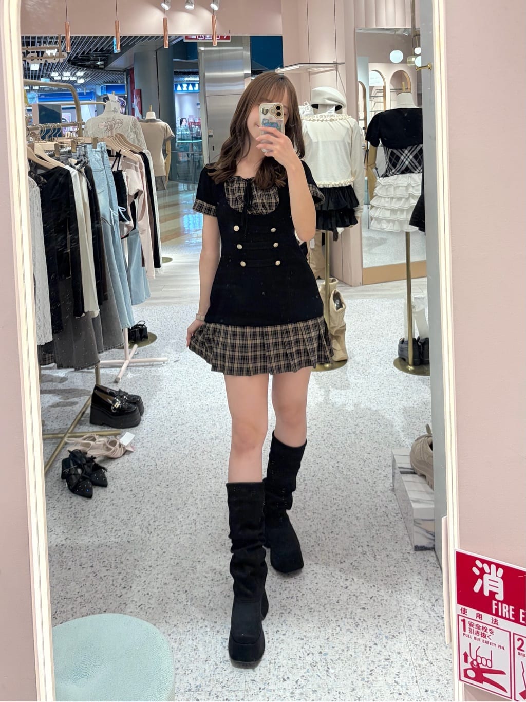 one after another NICE CLAUP | ナポレオンシャツドッキングニット