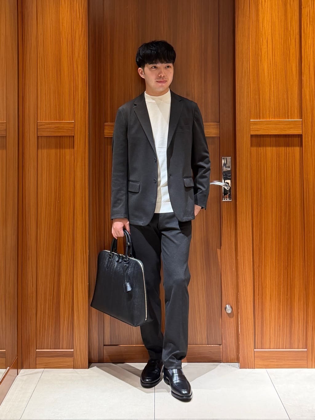 UNITED ARROWS | レザー ラウンド ブリーフケース | Rakuten Fashion
