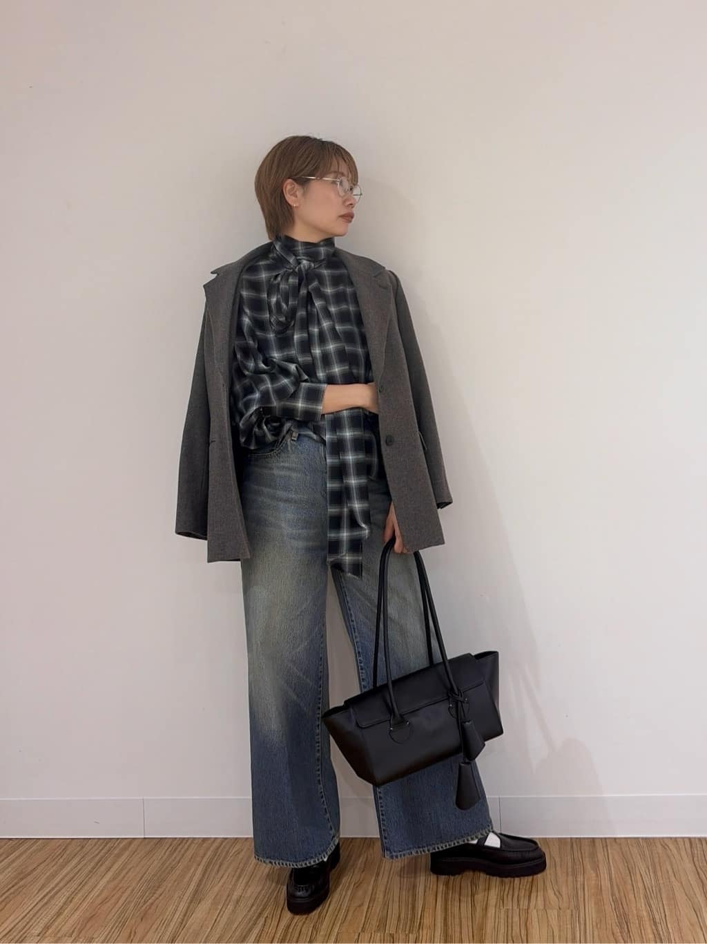 Whim Gazette | 【Hoaw.】Tストラップローファー | Rakuten Fashion