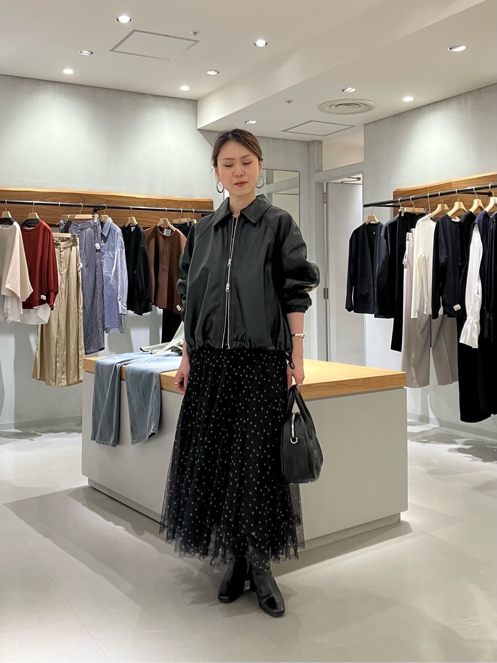 BEARDSLEY | ゆったりニットプルオーバー | Rakuten Fashion(楽天