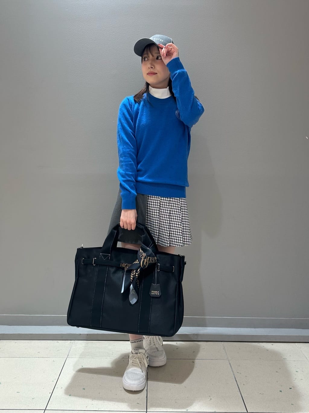 PEARLY GATES | ショルダー付きロッカーバッグ (UNISEX) | Rakuten